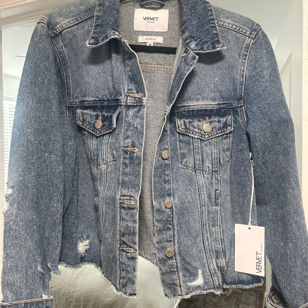 VERVET Cropped Distressed Denim Jacket